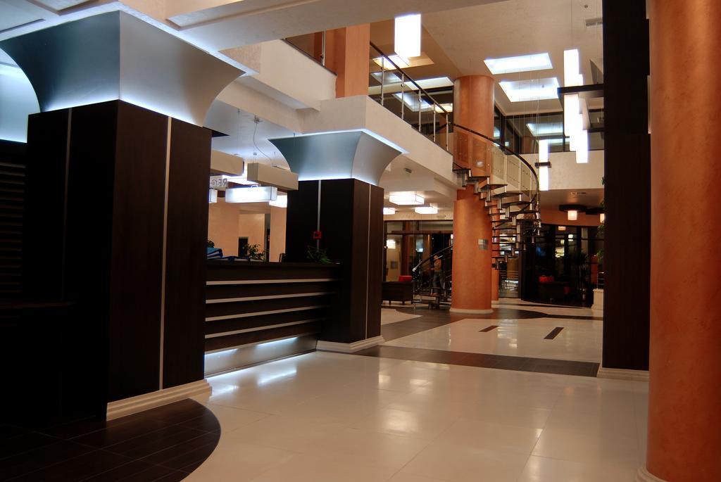 Hotel Vigo Nesebar Bagian luar foto
